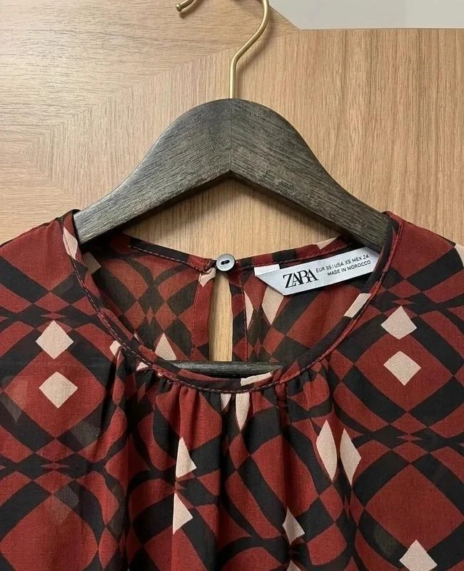 Vestido de zara diseño elegante y fluido - Talla Xs – photo 2